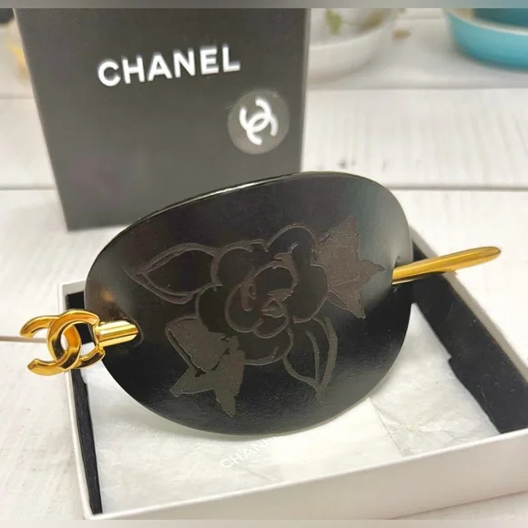 Chanel Gold Logo Leather Camellia Flower Hair Pin Accessory - Picture 10 of 10